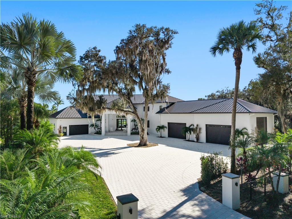 18090 N Olga Dr Property Photo 3