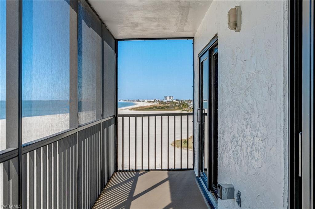 6612 Estero Blvd # 703 Property Photo 22