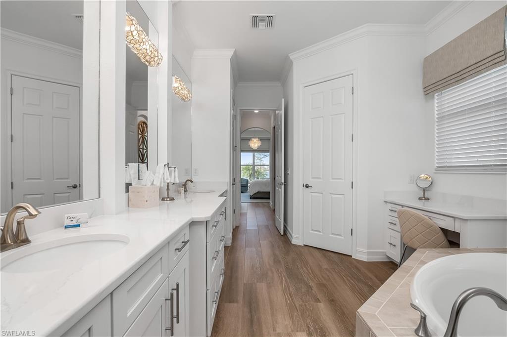13974 Blue Bay Cir Property Photo 18