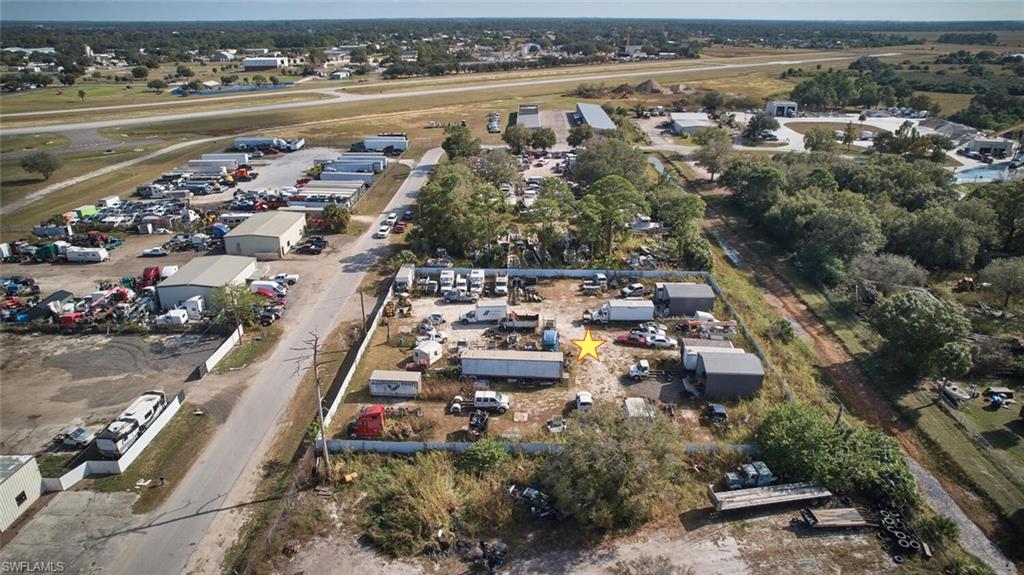 319 N Industrial Loop Property Photo 12