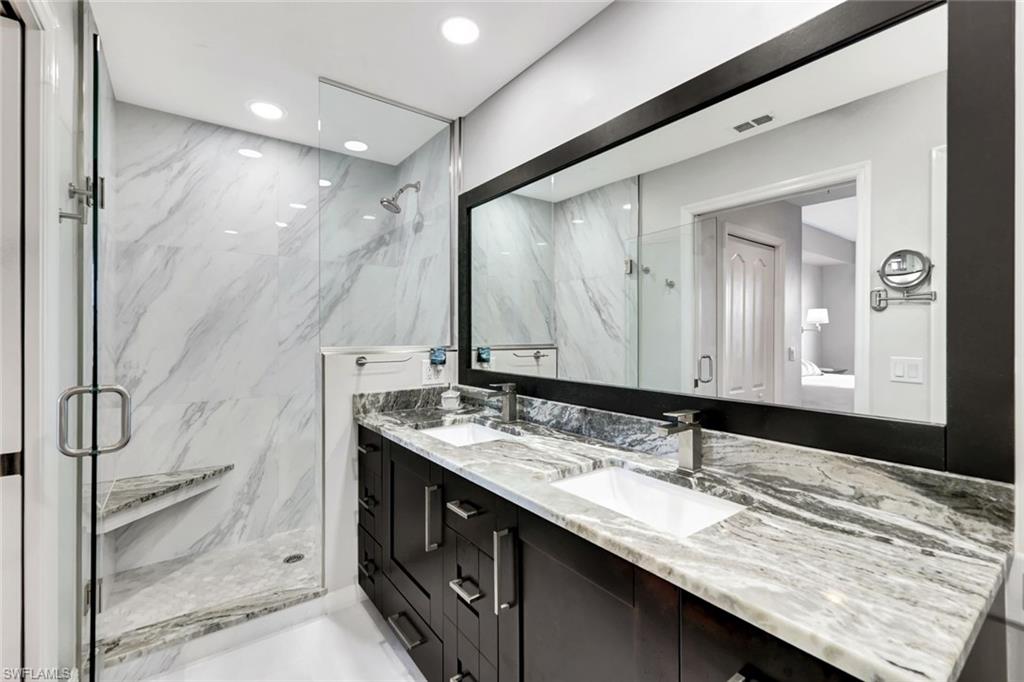 16595 Lake Circle Dr 234 Property Photo 19