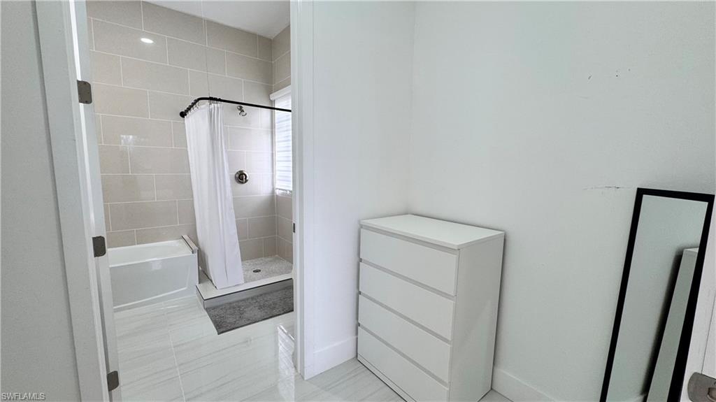 1709 Ne 41st St Property Photo 13