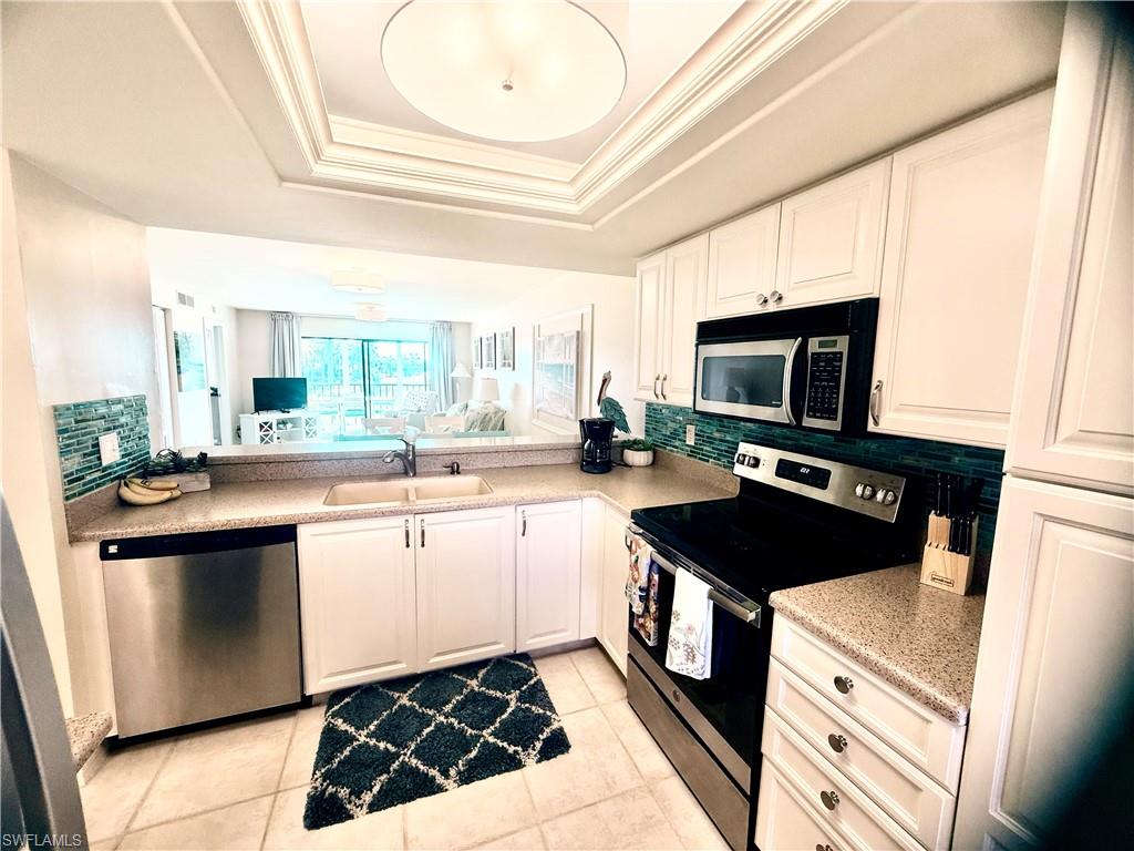 12171 Kelly Sands Way 1577 Property Photo 6