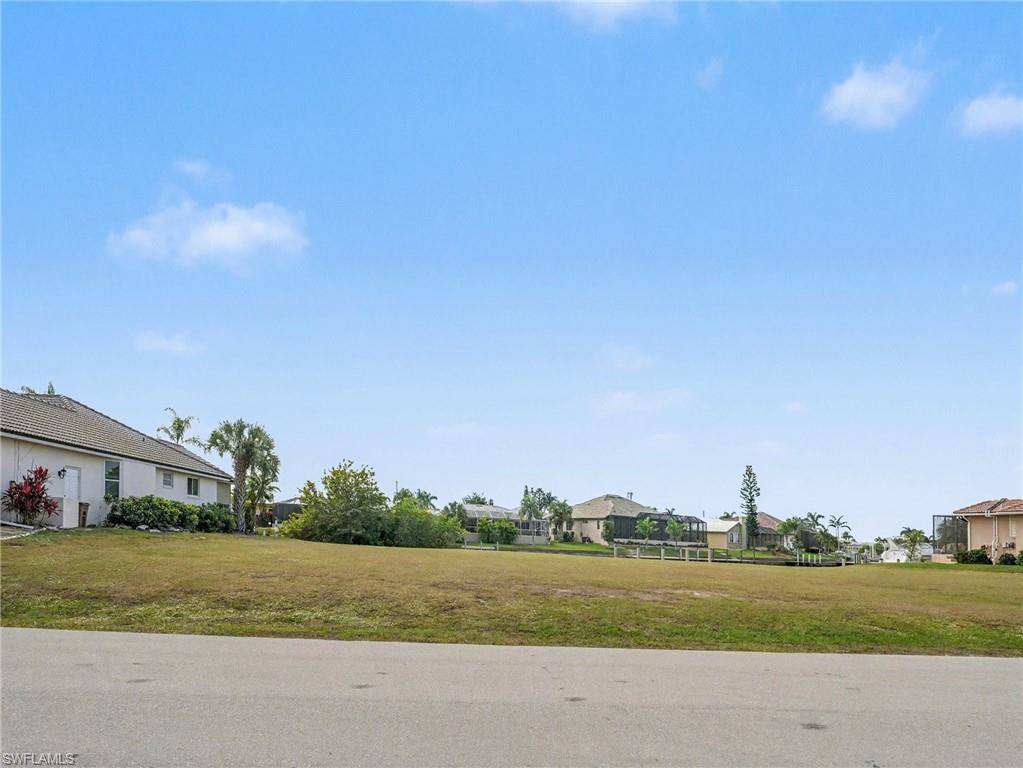 1247 Pine Siskin Dr Property Photo 2