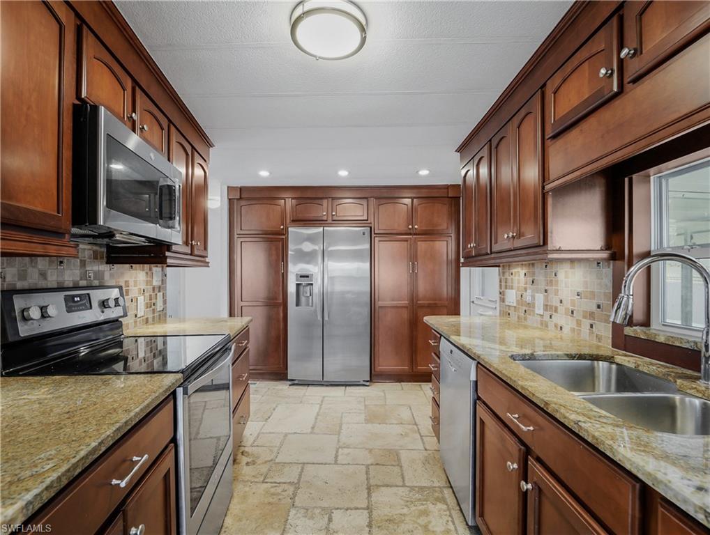 14518 Battery Bend Property Photo 23