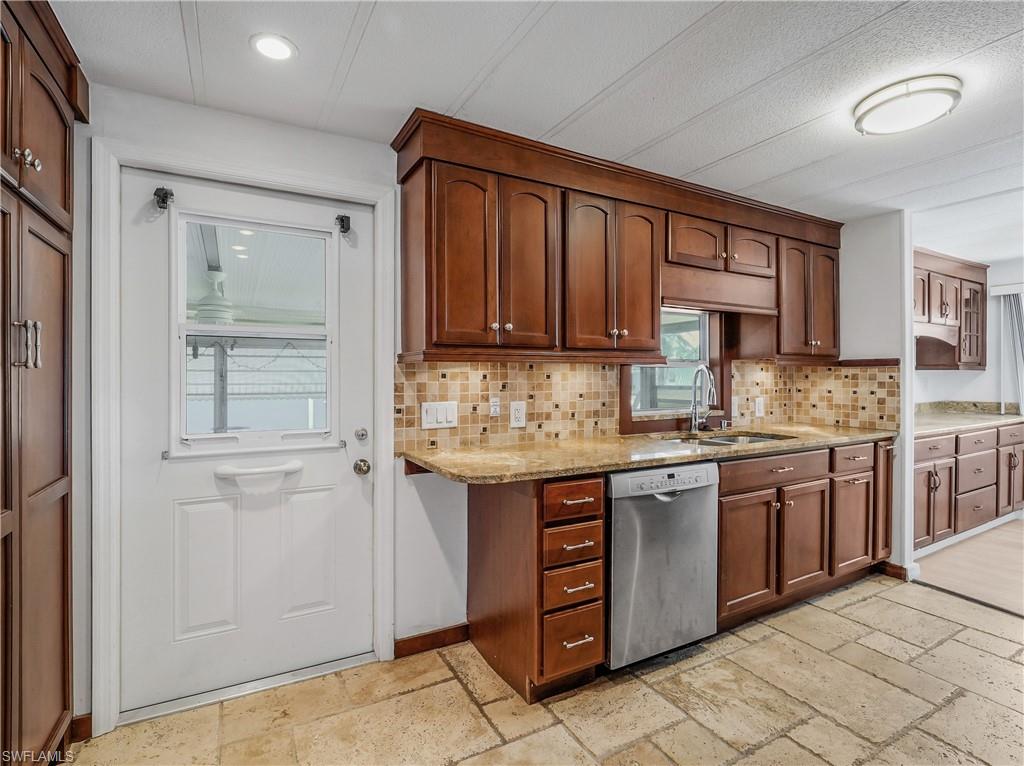 14518 Battery Bend Property Photo 24