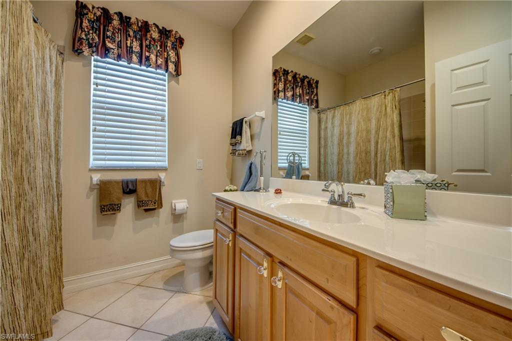 5605 Merlyn Ln Property Photo 32