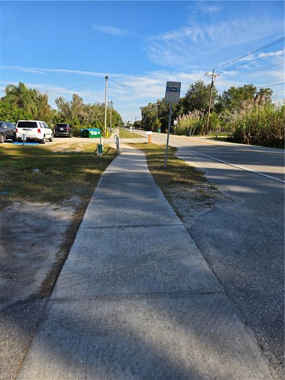 1311 Laurel Dr Property Photo 10