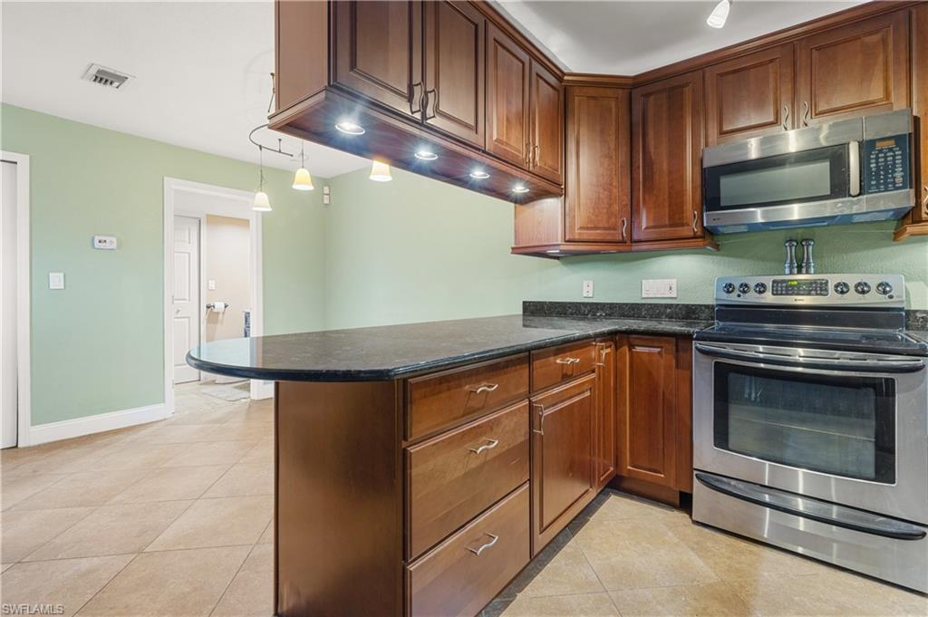 1702 Park Meadows Dr 1 Property Photo 11