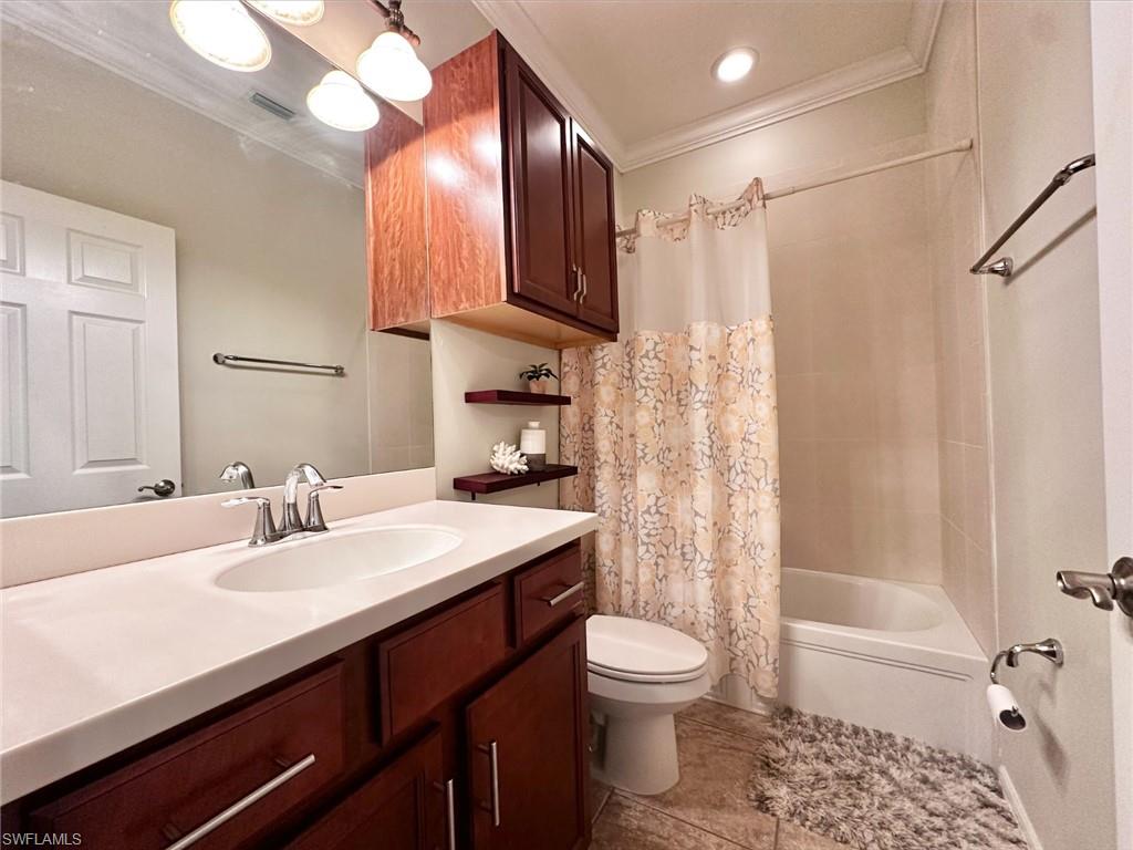 10726 Cetrella Dr Property Photo 22
