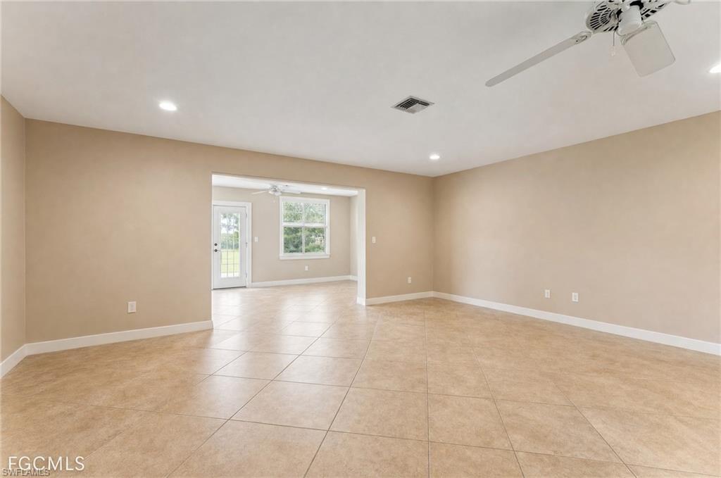 5559 Boynton Ln Property Photo 8