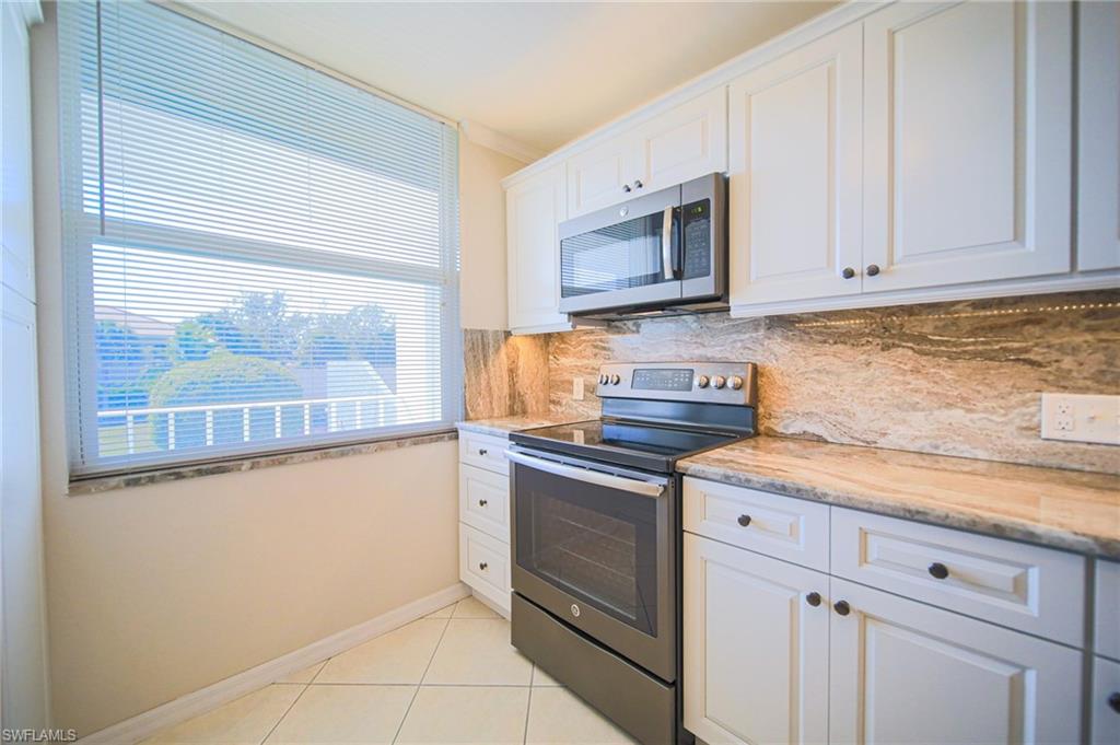 5959 Winkler Rd 206 Property Photo 2