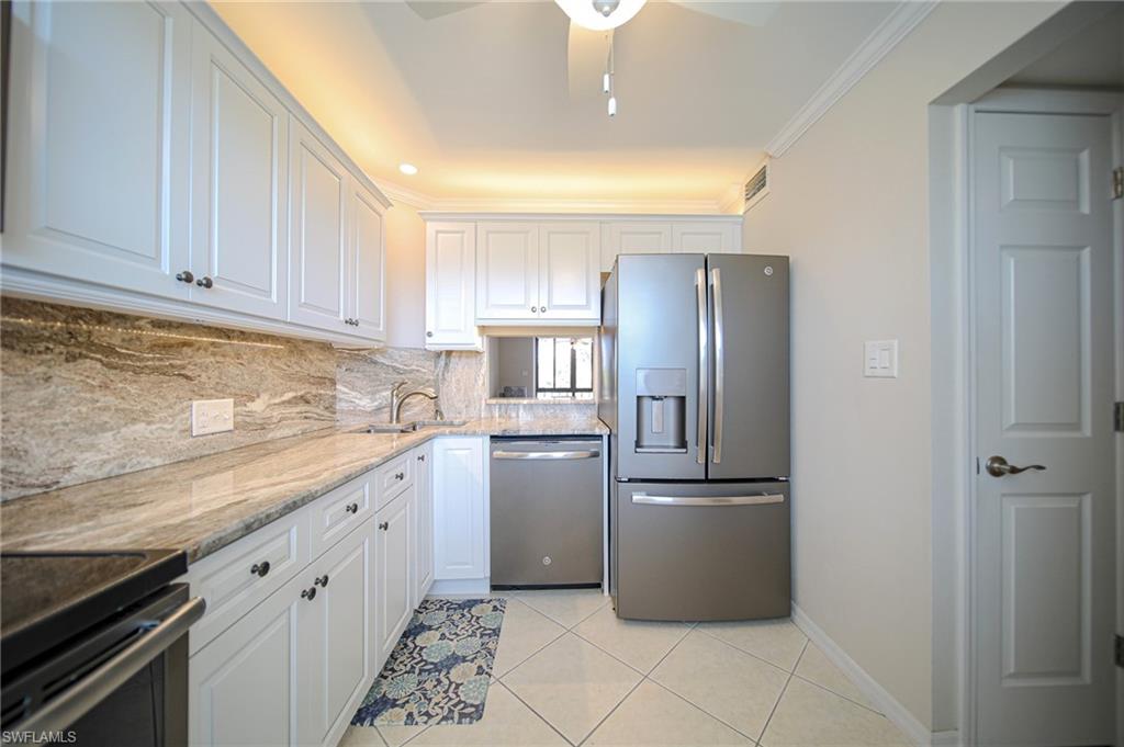 5959 Winkler Rd 206 Property Photo 3