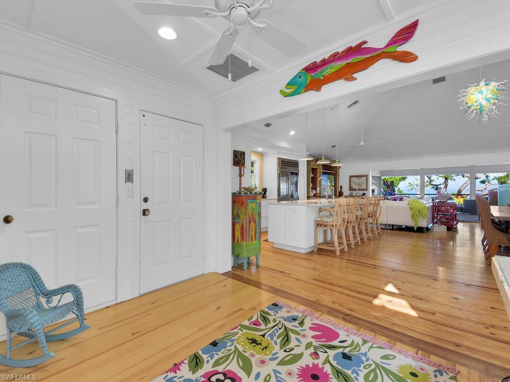 8315 Main St Property Photo 16