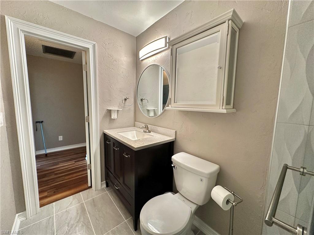 15427 Crystal Lake Dr Property Photo 15