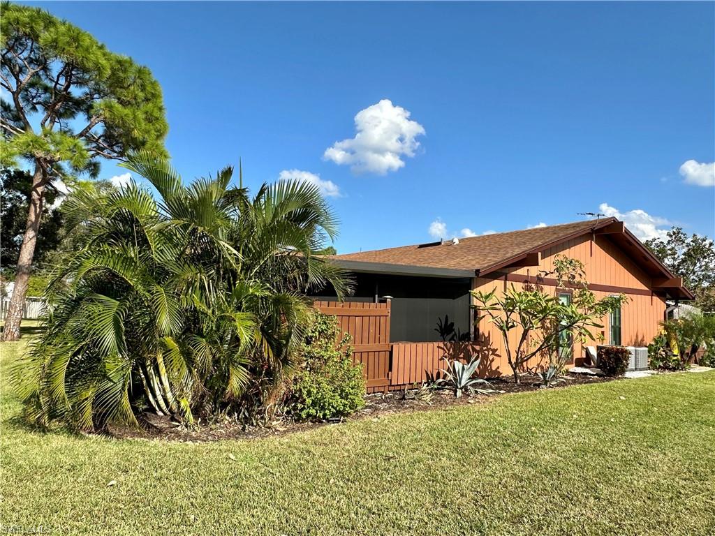 15427 Crystal Lake Dr Property Photo 33
