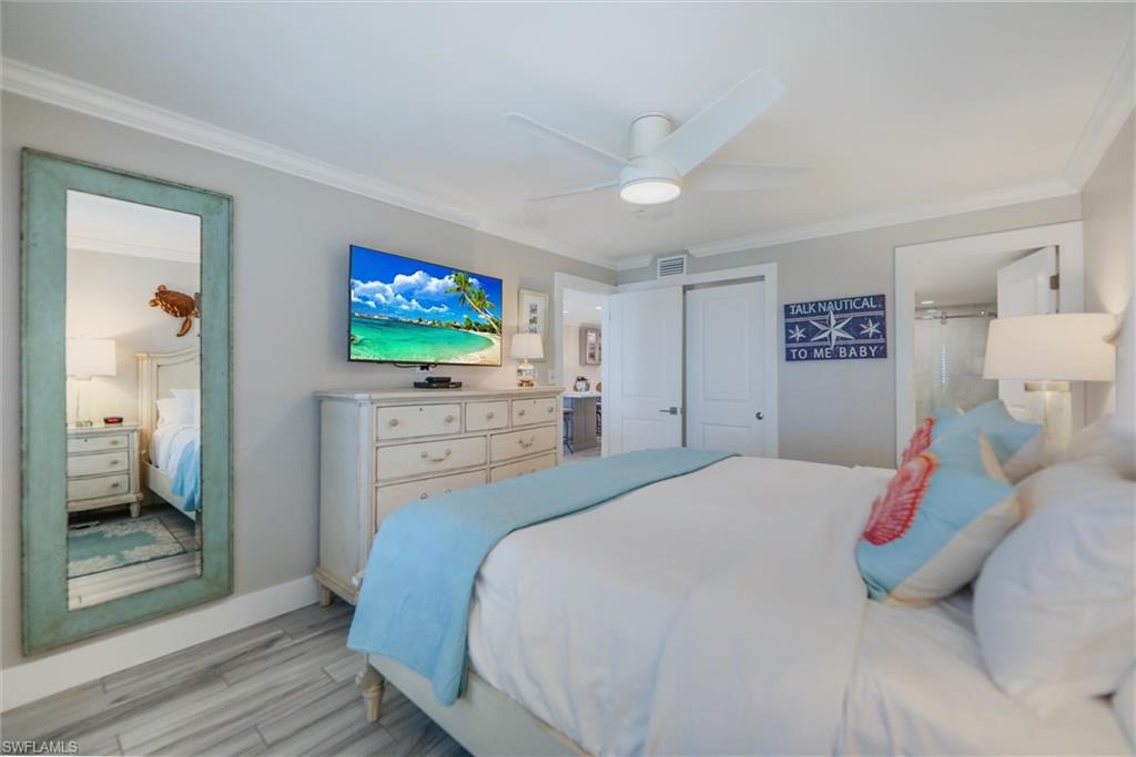 1403 Beach Cottages Property Photo 25