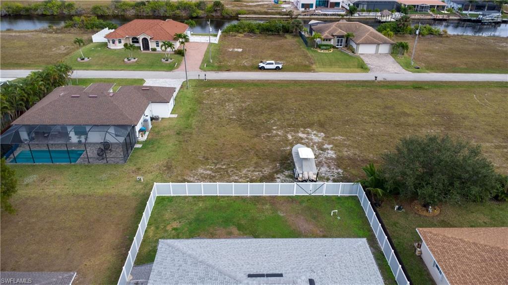 1224 Nw 35th Ave Property Photo 3