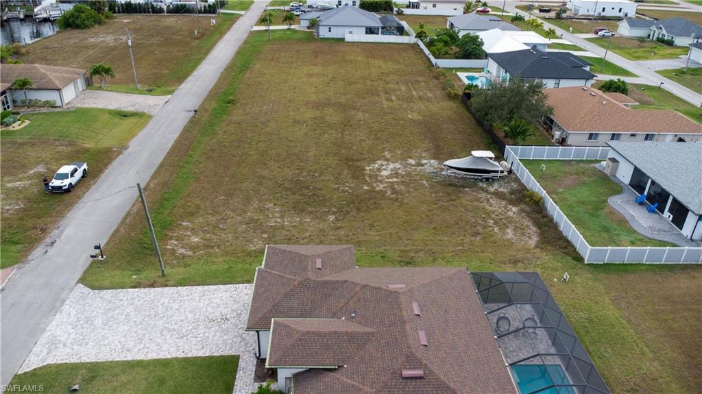 1224 Nw 35th Ave Property Photo 4