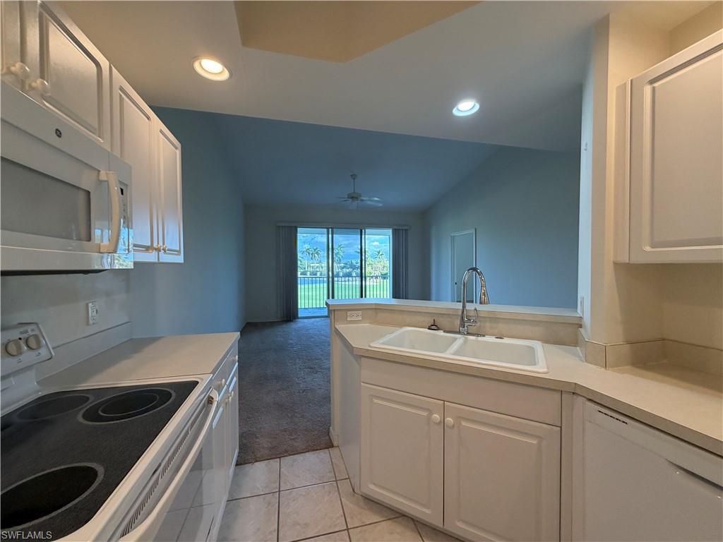 14999 Rivers Edge Ct 202 Property Photo 32