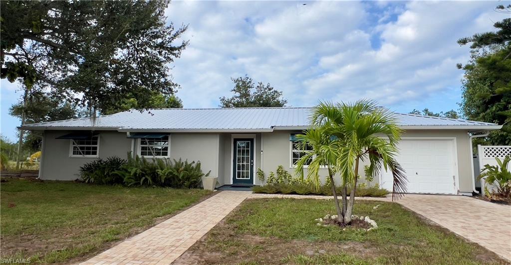 4501 Royal Palm Ranch Dr Property Photo 1