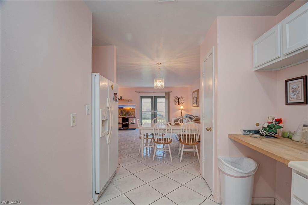 1005 Sw 48th Ter 2 Property Photo 8