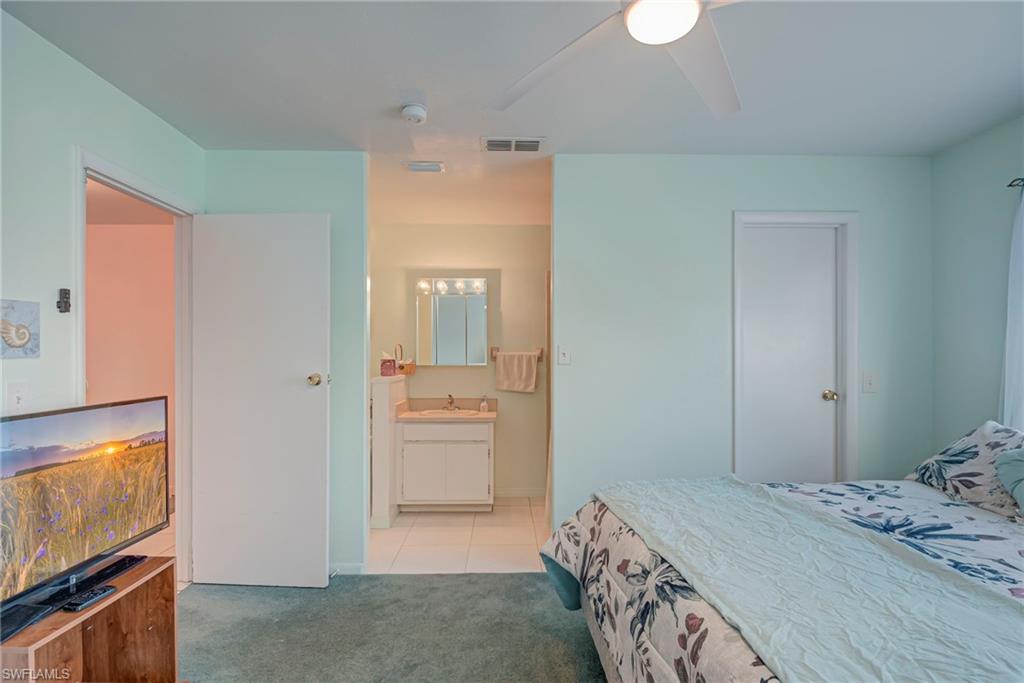 1005 Sw 48th Ter 2 Property Photo 14