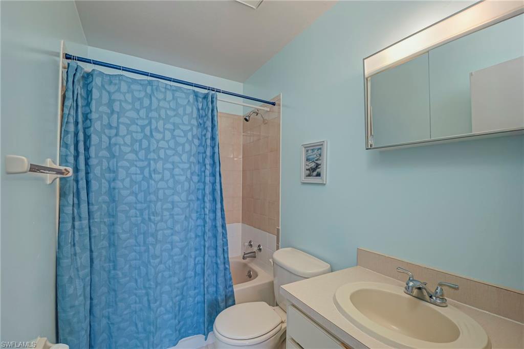 1005 Sw 48th Ter 2 Property Photo 20