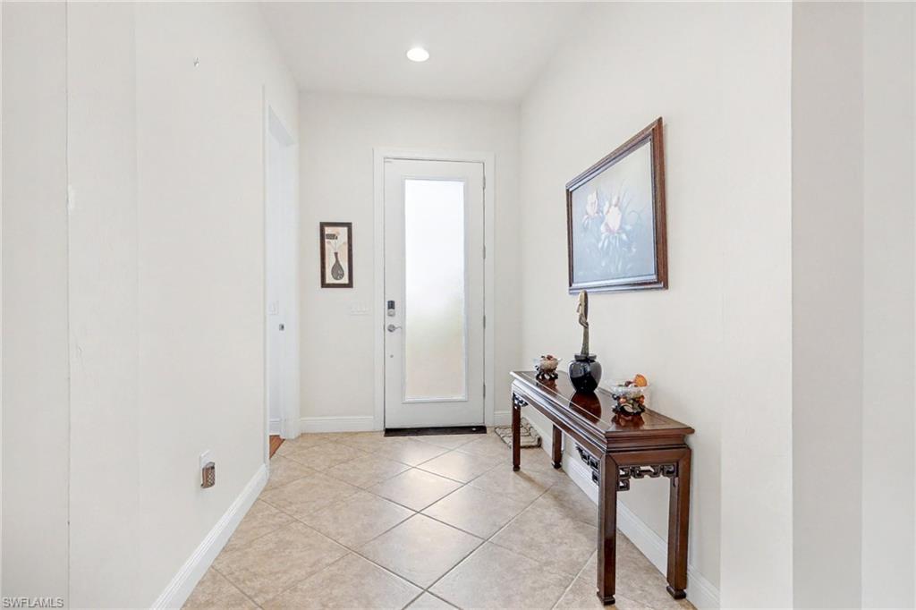 12715 Fairington Way Property Photo 7