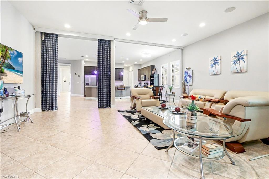 12715 Fairington Way Property Photo 14