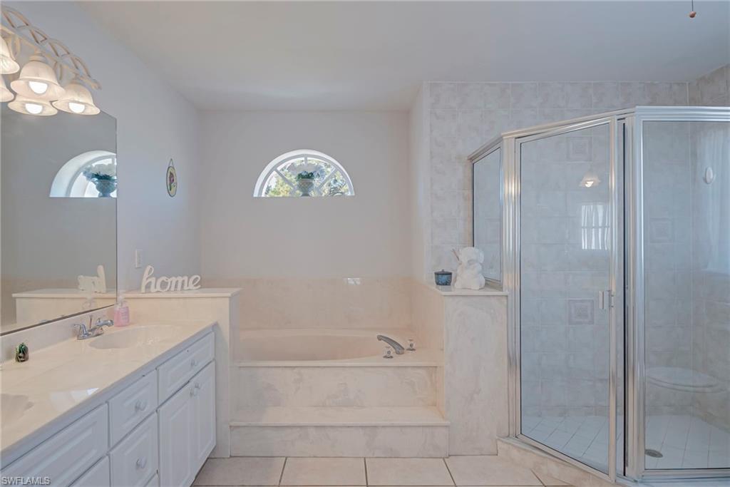 2121 Se 5th Ct Property Photo 17