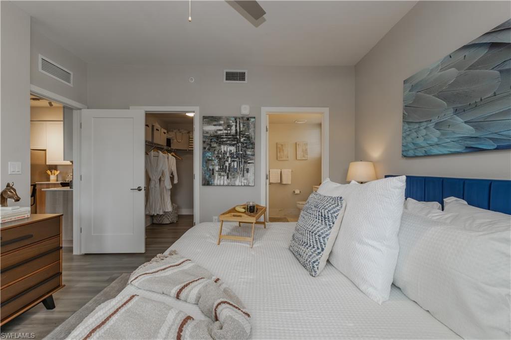9920 Portofino Vineyards CIR 108 Property Photo 1