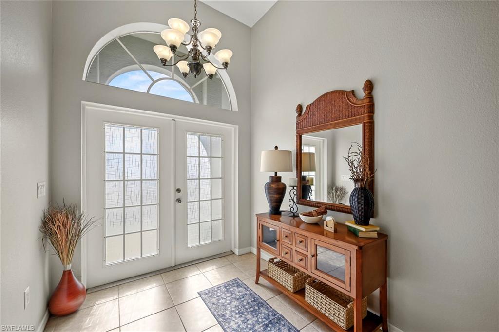 1831 Se Van Loon Ter Property Photo 4
