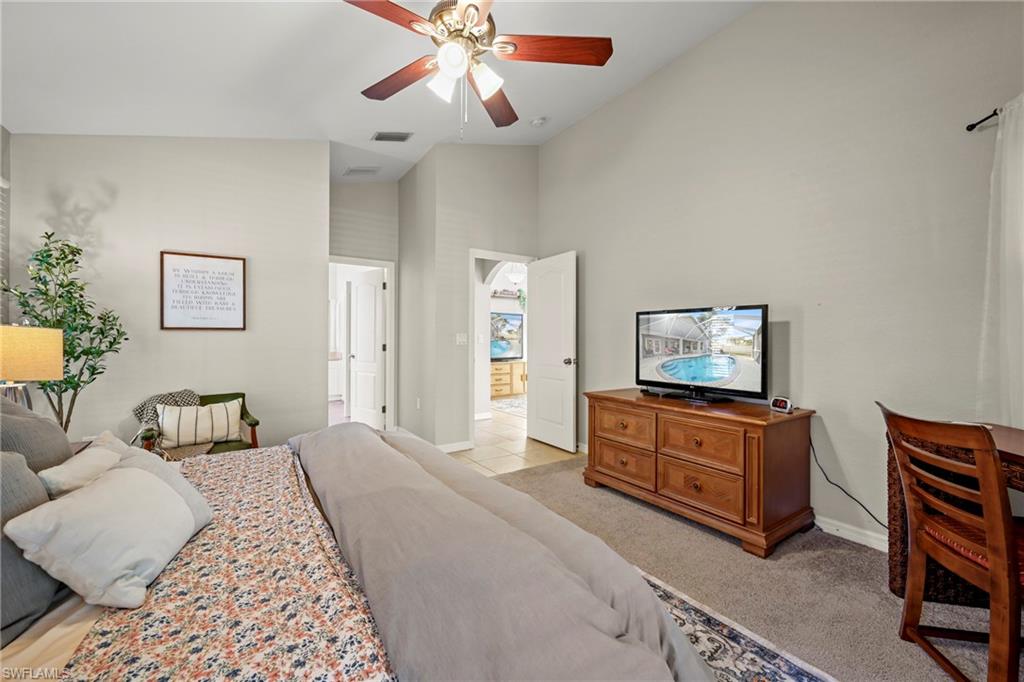 1831 Se Van Loon Ter Property Photo 15