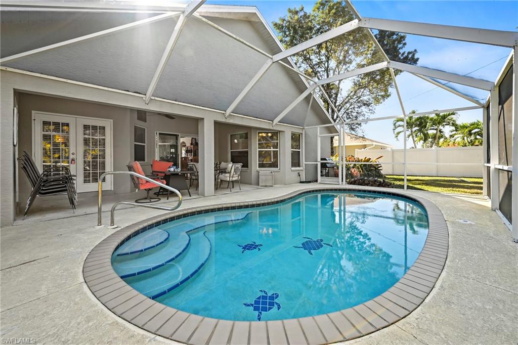 1831 Se Van Loon Ter Property Photo 19