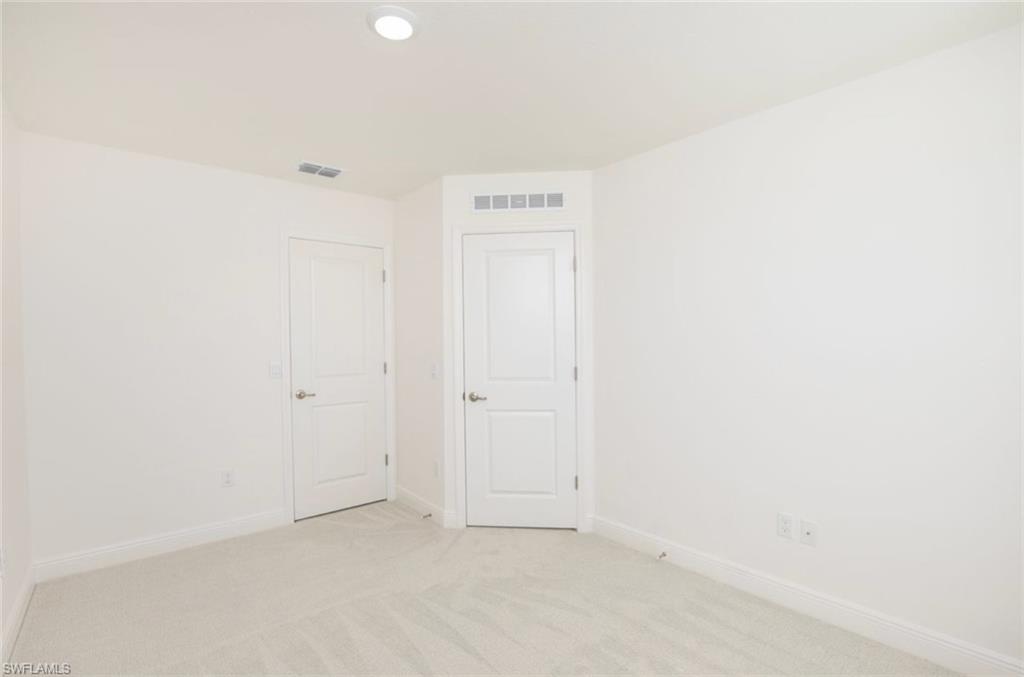 10532 Fountain Palm Cir Property Photo 10