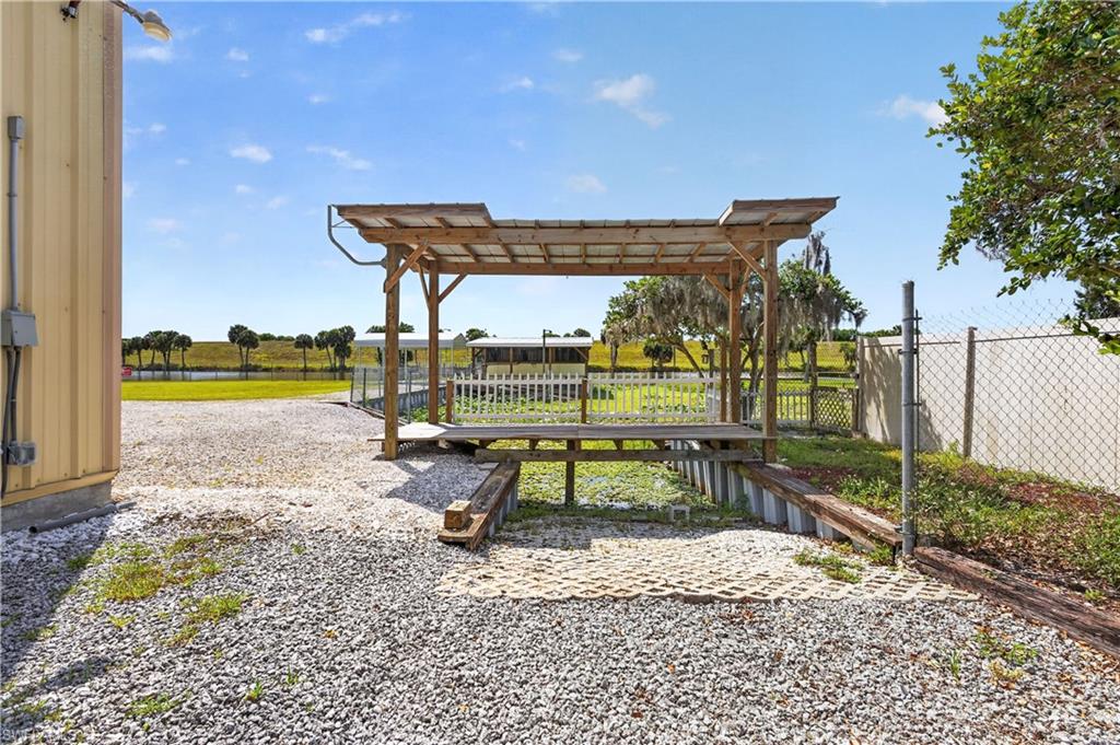 3342 County Road 721 Loop Property Photo 41