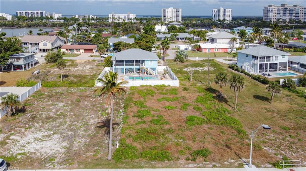 8033 Estero Blvd Property Photo 5