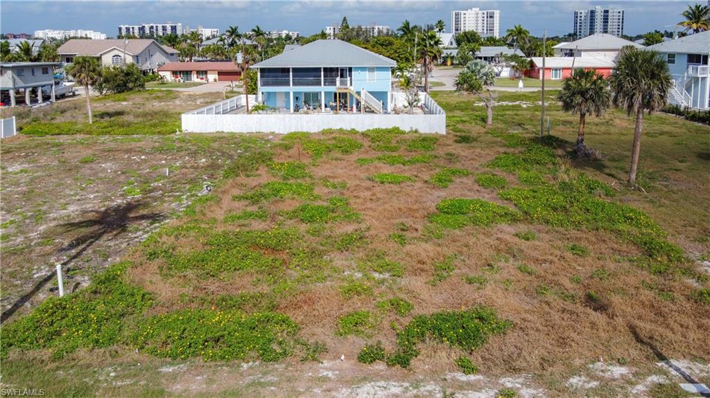8033 Estero Blvd Property Photo 8