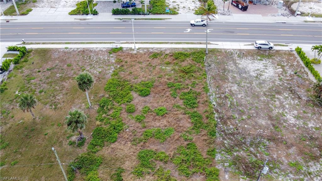 8033 Estero Blvd Property Photo 12