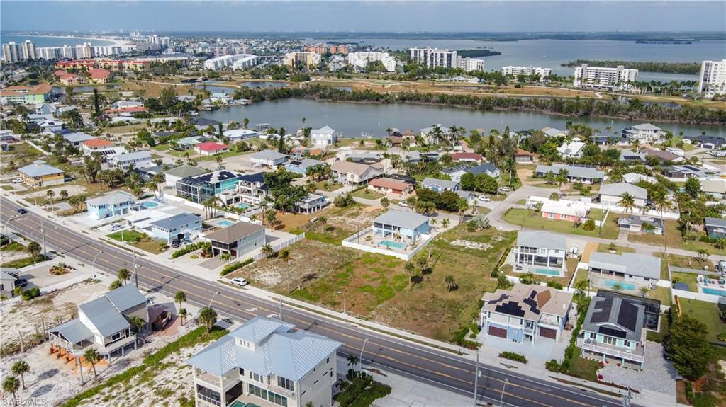 8033 Estero Blvd Property Photo 14
