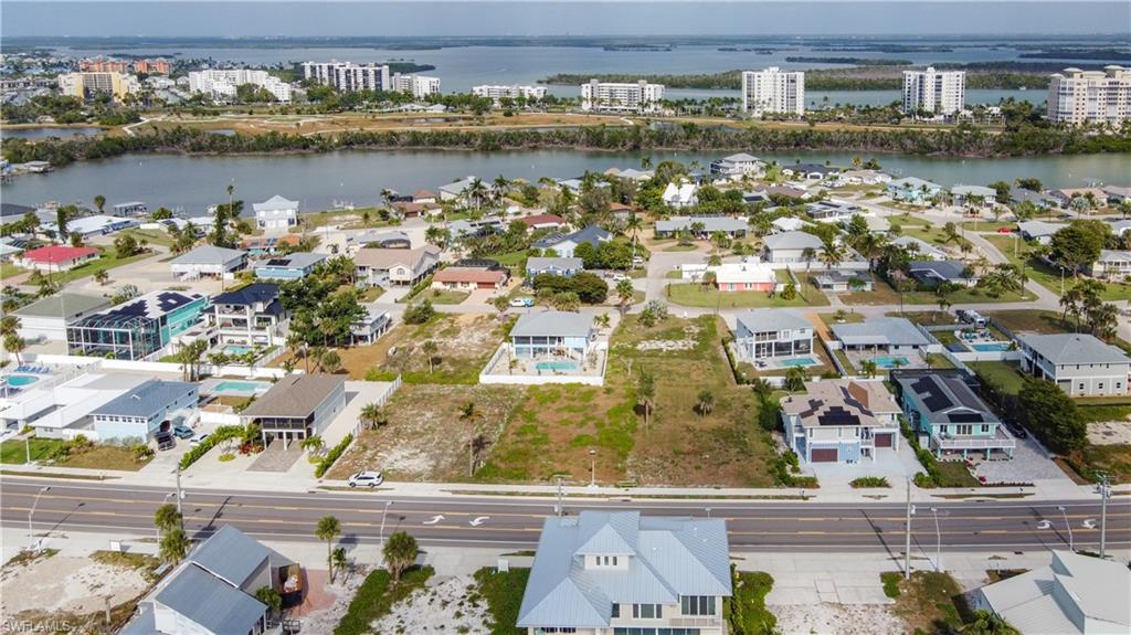 8033 Estero Blvd Property Photo 15