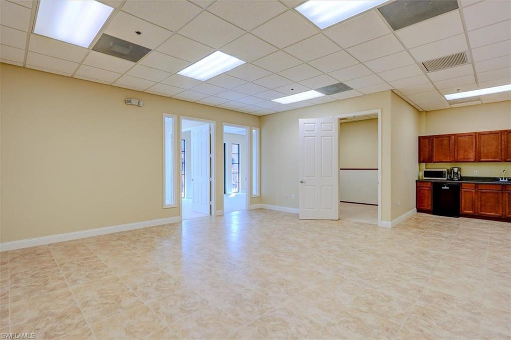 23190 Fashion Dr P211 & P212 Property Photo 22