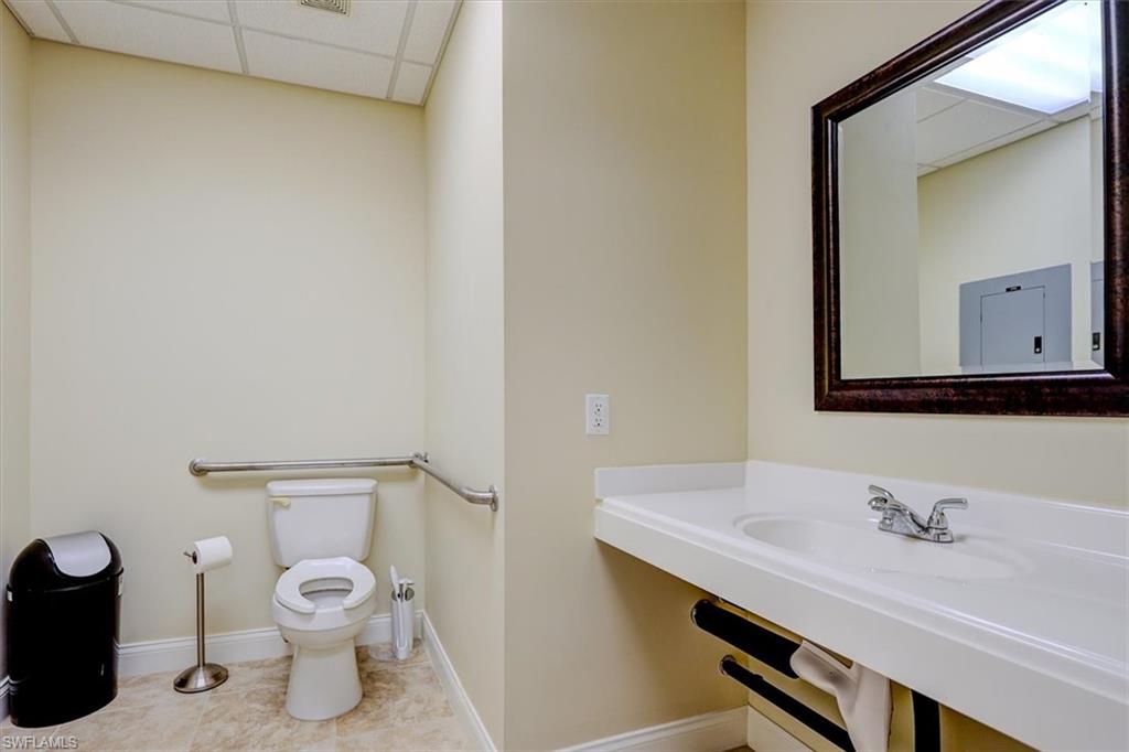 23190 Fashion Dr P211 & P212 Property Photo 37
