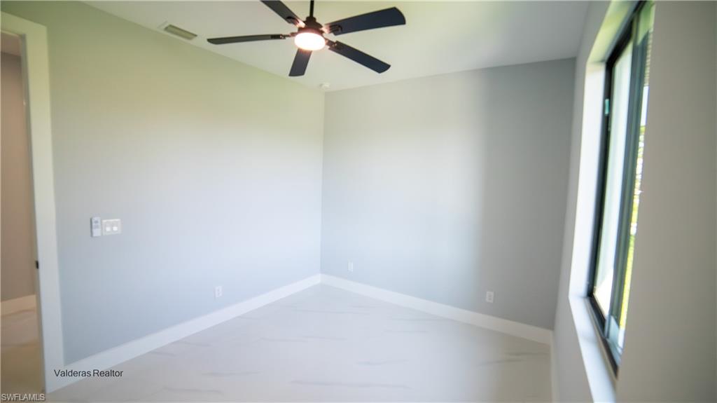 2401/2403 Matena Ave S Property Photo 15