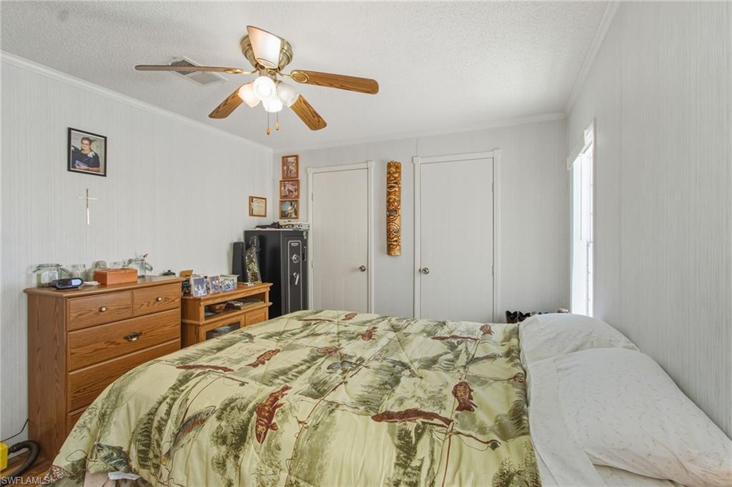 3904 Dewberry Ln Property Photo 26