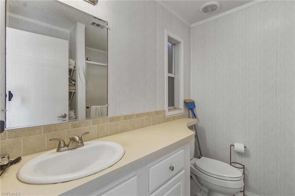 3904 Dewberry Ln Property Photo 27