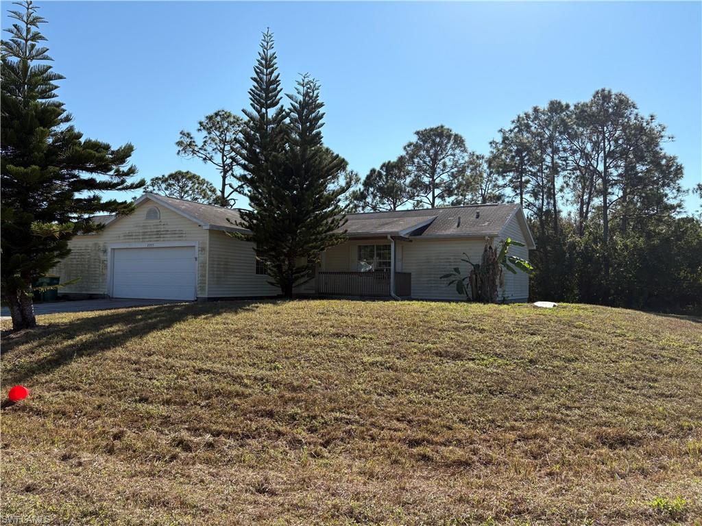 27373 Sandrala Dr Property Photo 6