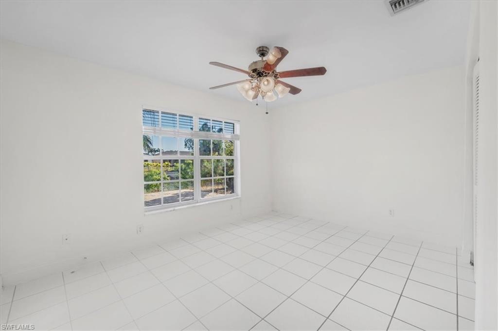 1302 Ne 4th Ter Property Photo 18
