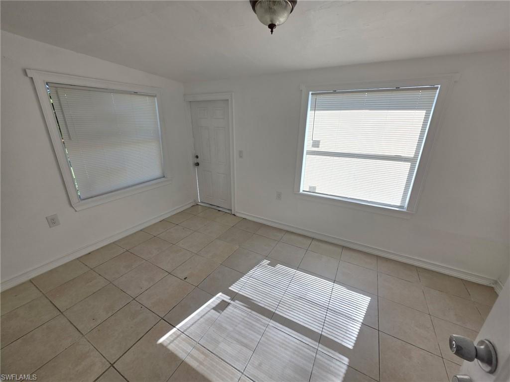 1248 Columbus Blvd # B Property Photo 4